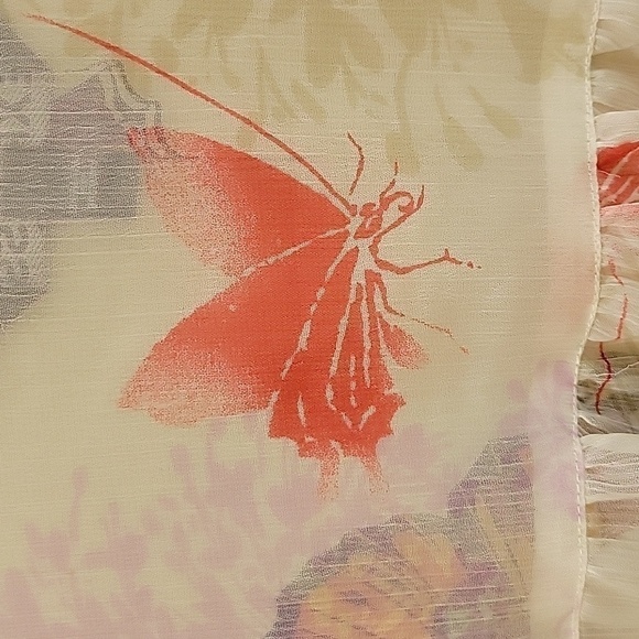 EXPRESS sheer butterfly 🦋 top with lace. Size is Medium. - Picture 4 of 9